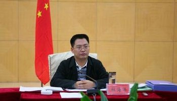 现任达州市达川区人民政府党组成员,副县长.