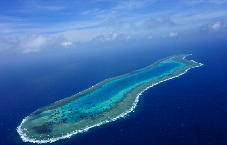 仁爱礁_黄岩岛_南海填海造陆最新进展_美济礁