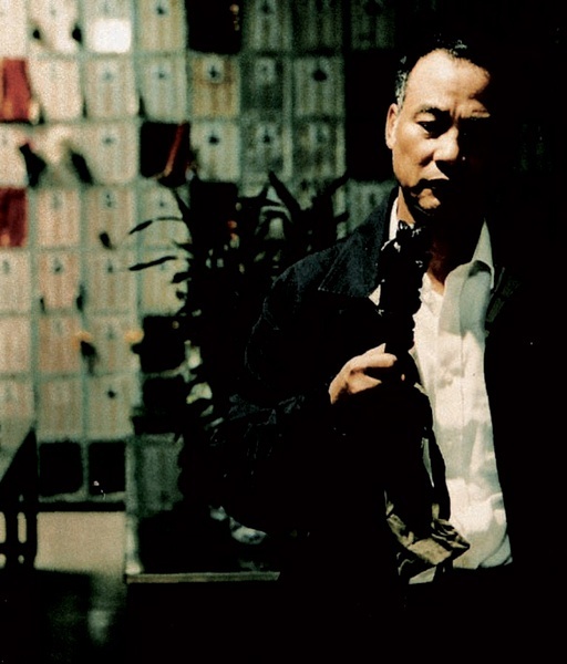 乐#少  任达华饰) 除掉大d当上龙头大哥后,他的伪君子性格更表露无遗